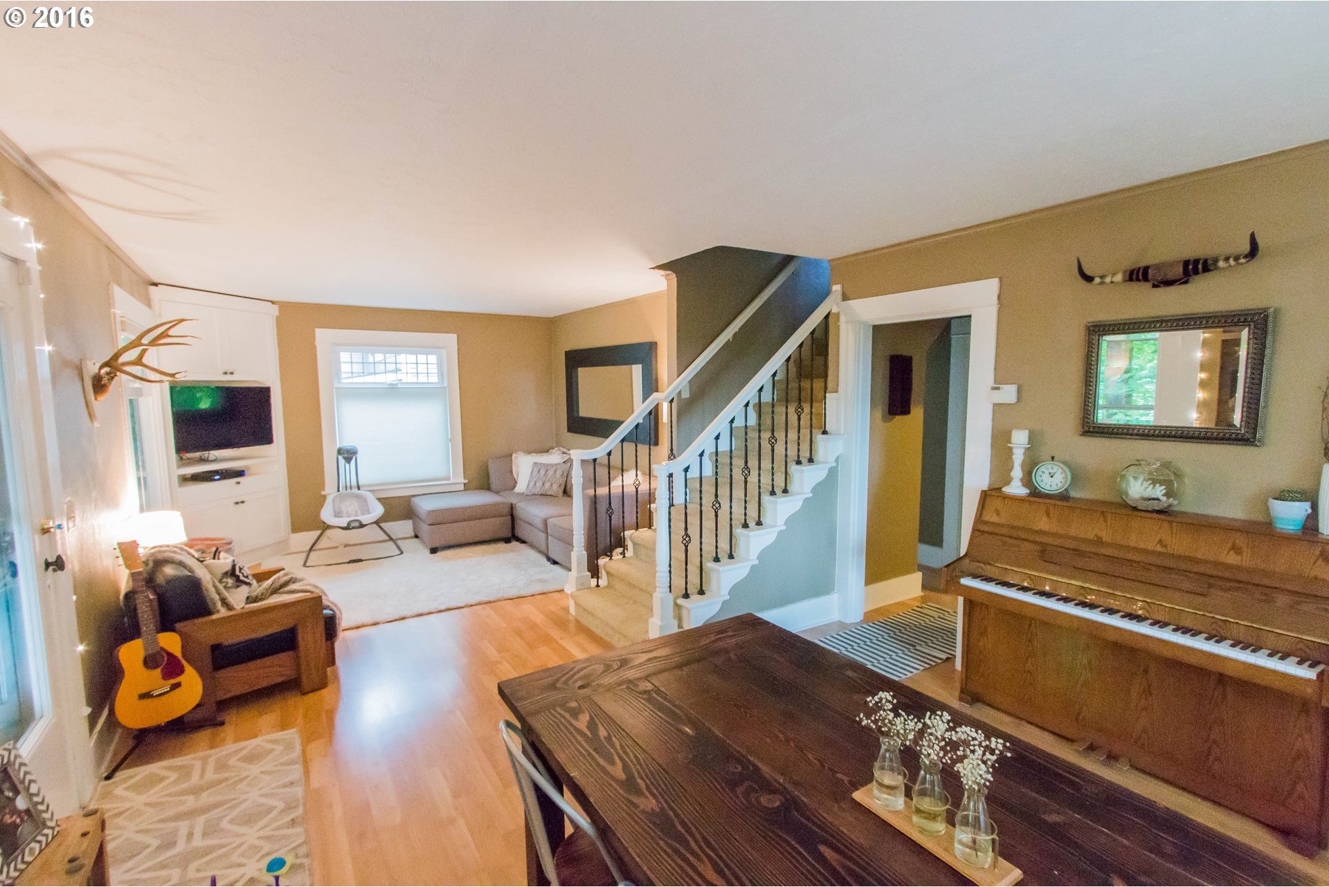 537 Southwest Taylors Ferry Road Portland, OR 97219 - Photo 6 of 17