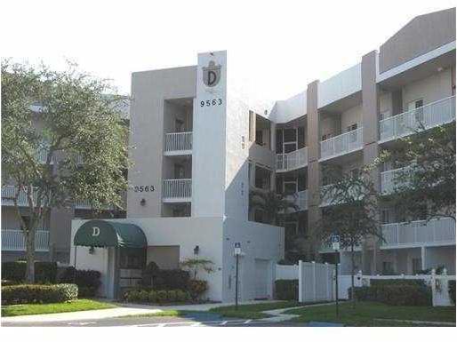 9563 Weldon Circle, Unit 412 Tamarac, FL 33321 - Photo 2 of 5