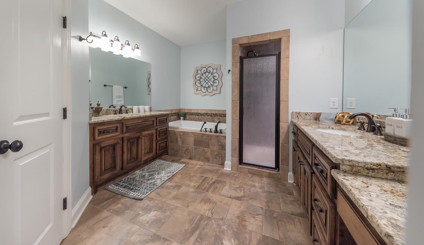 2780 Canoe Branch Road Lebanon, TN 37087 - Photo 15 of 40 Master Bath