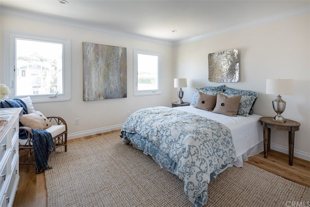 414 West Oak Avenue El Segundo, CA 90245 - Photo 62 of 64 Unit (ADU) Master Bedroom