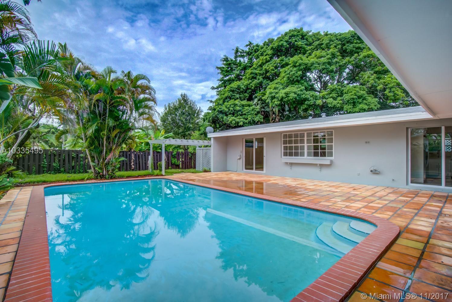 5398 Redwood Road Plantation, FL 33317 - Photo 14 of 28 Gallery Image 14