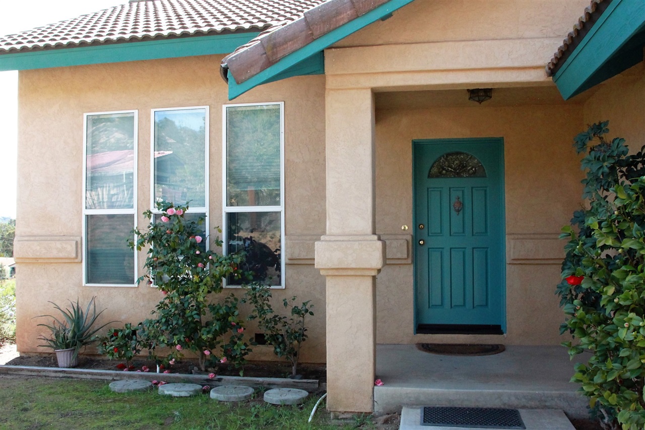 12310 Lilac Knolls Road Valley Center, CA 92082 - Photo 1 of 25 Gallery Image 1