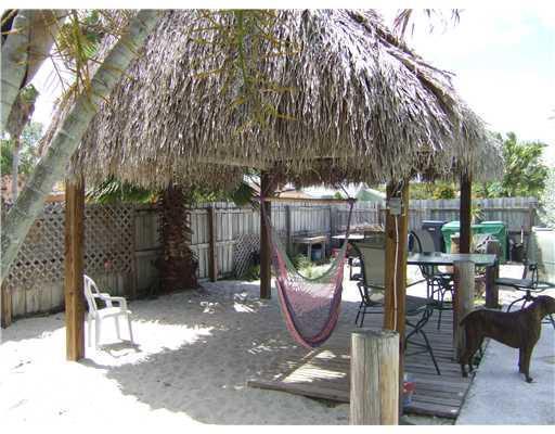 15450 Southwest 157th Terrace Miami, FL 33187 - Photo 8 of 12