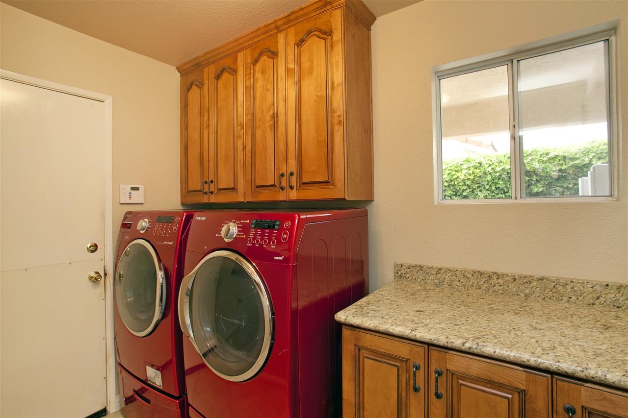 1405 Wildmeadow Place Encinitas, CA 92024 - Photo 23 of 24