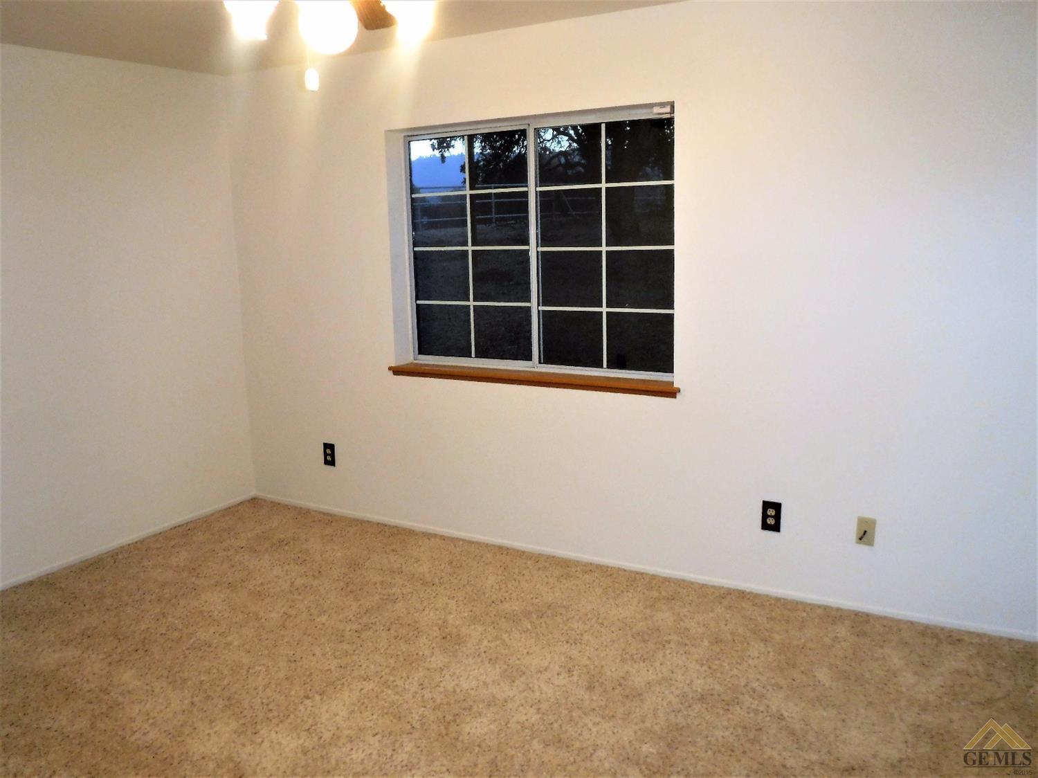 20928 Ridgeway Drive Tehachapi, CA 93561 - Photo 9 of 25