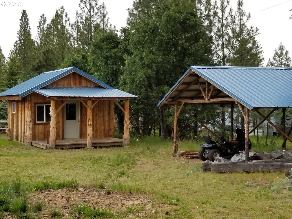 241 South Dea Road Tygh Valley, OR 97063 - Photo 18 of 23 Gallery Image 18
