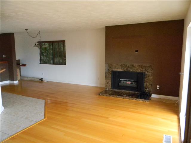 2355 Caringa Way, Unit 4 Carlsbad, CA 92009 - Photo 6 of 25
