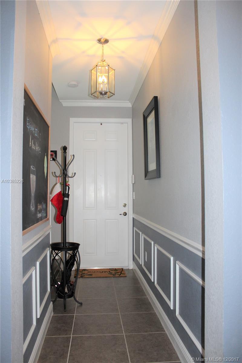 2559 Southwest 119th Terrace Miramar, FL 33025 - Photo 2 of 42