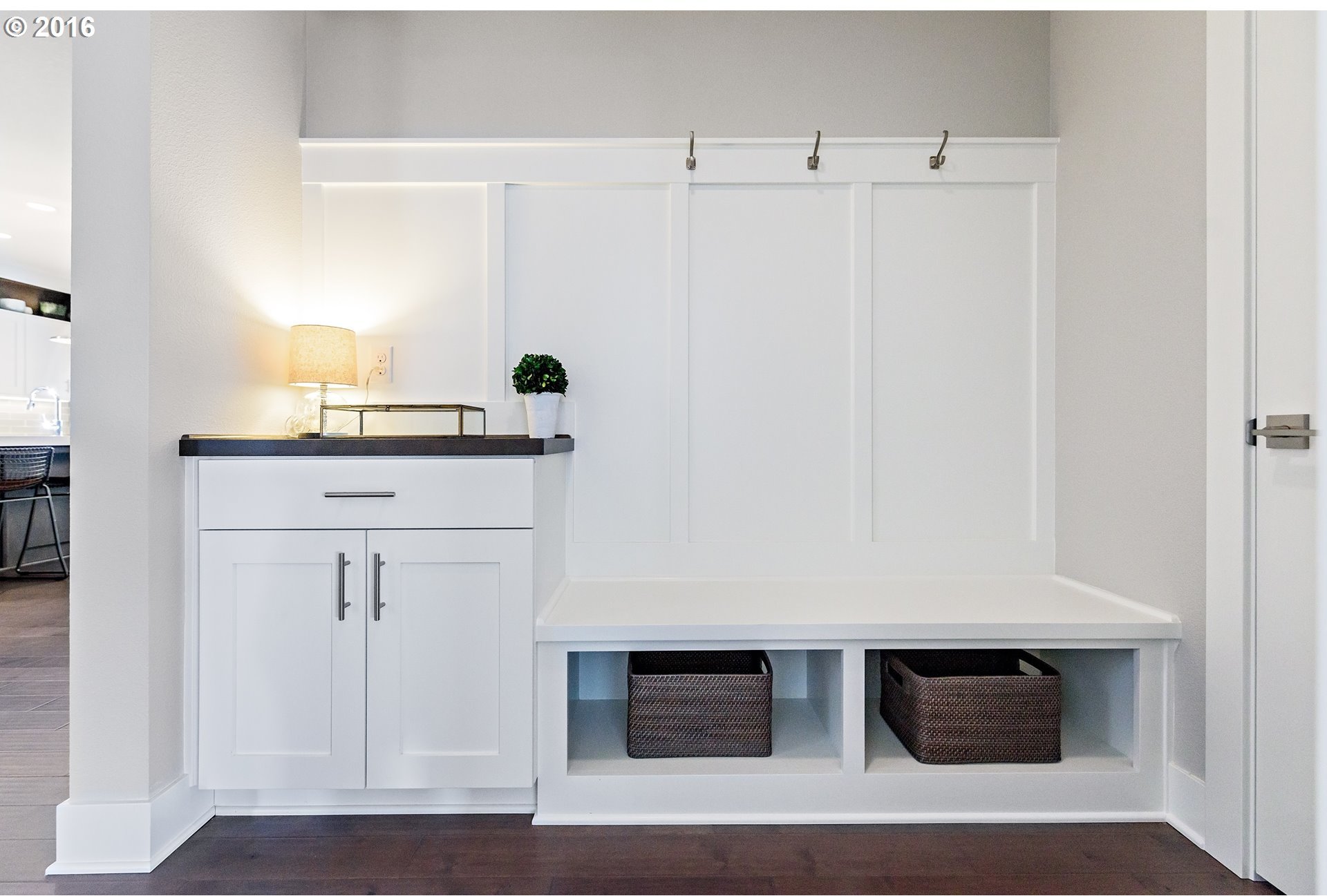 3535 Southwest Logan Street Portland, OR 97219 - Photo 18 of 20 Gallery Image 18