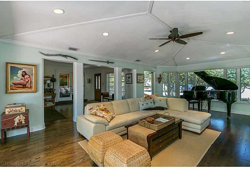354 Glenridge Road Key Biscayne, FL 33149 - Photo 15 of 16
