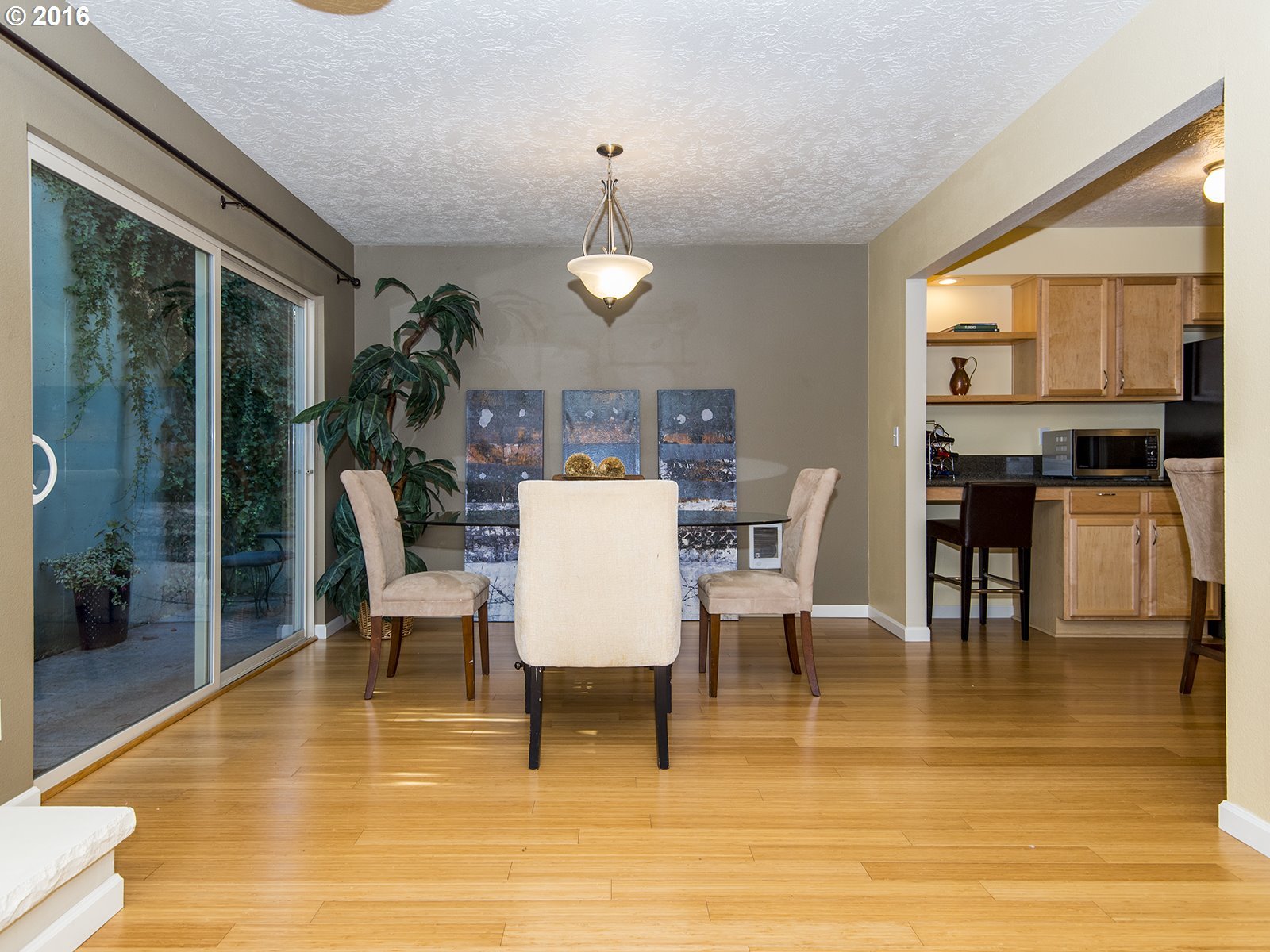 3620 Southwest Multnomah Boulevard Portland, OR 97219 - Photo 7 of 32 Gallery Image 7