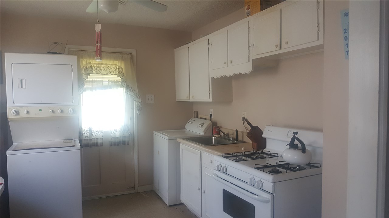 1215 Norris Road Memphis, TN 38106 - Photo 5 of 11