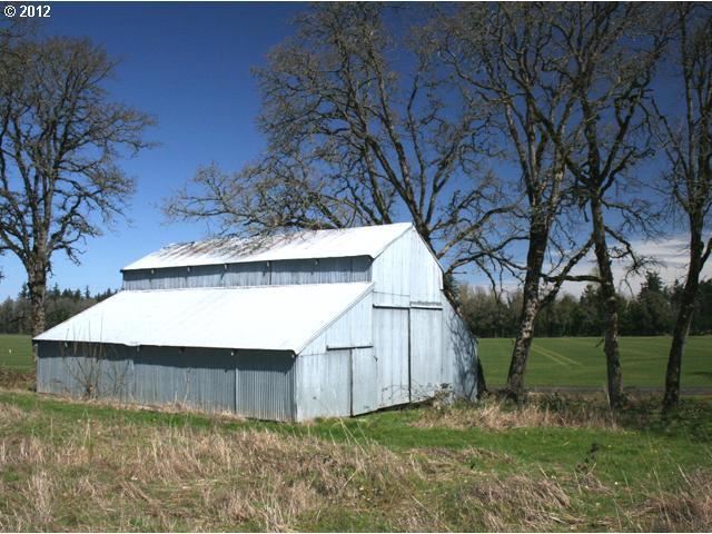 9712 Wagon Road Northeast Mount Angel, OR 97362 - Photo 11 of 16