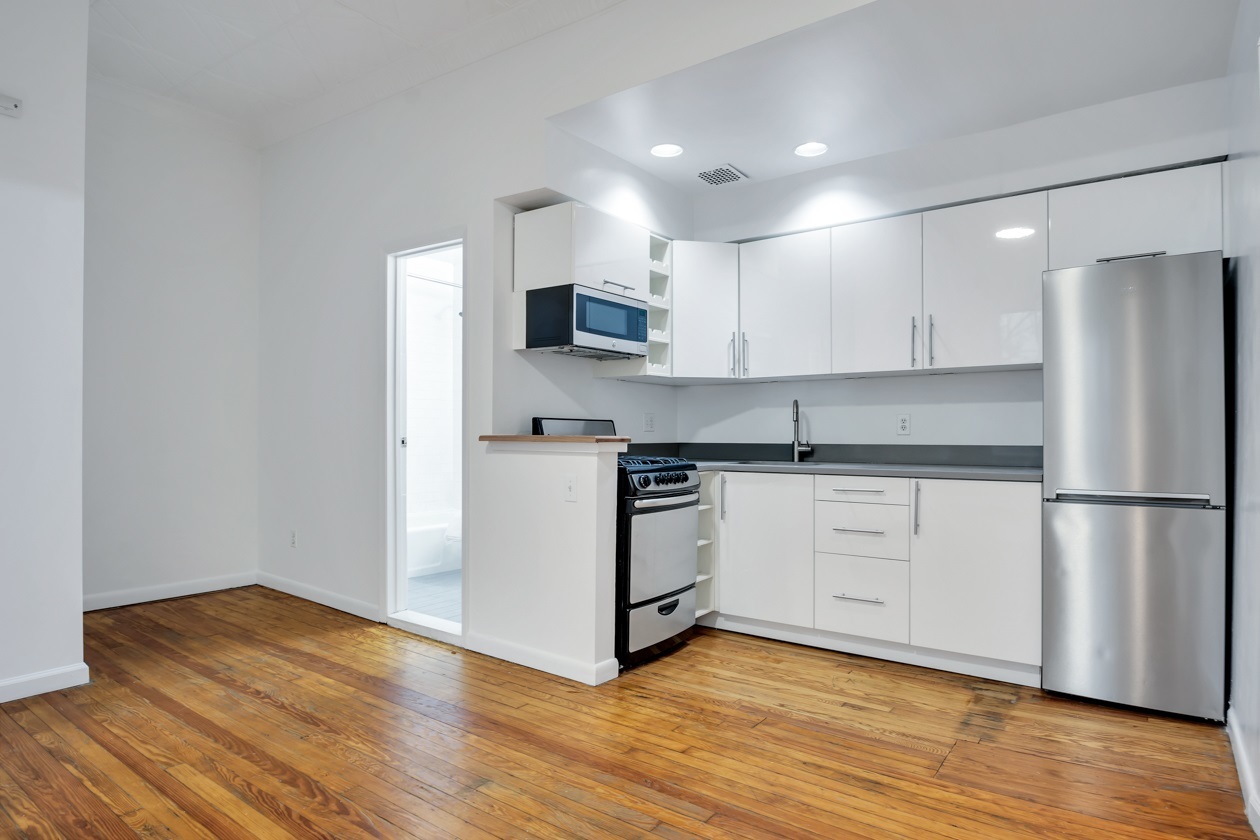 103 Atlantic Avenue, Unit 2R Brooklyn, NY 11201 - Photo 2 of 7