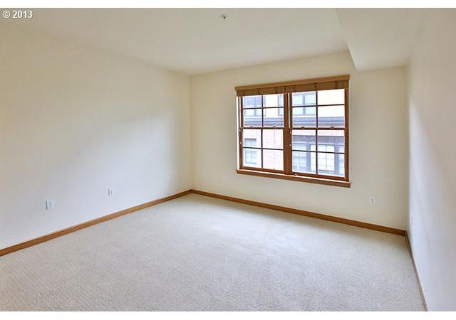 2335 Northwest Raleigh Street, Unit A301 Portland, OR 97210 - Photo 7 of 16 Gallery Image 7
