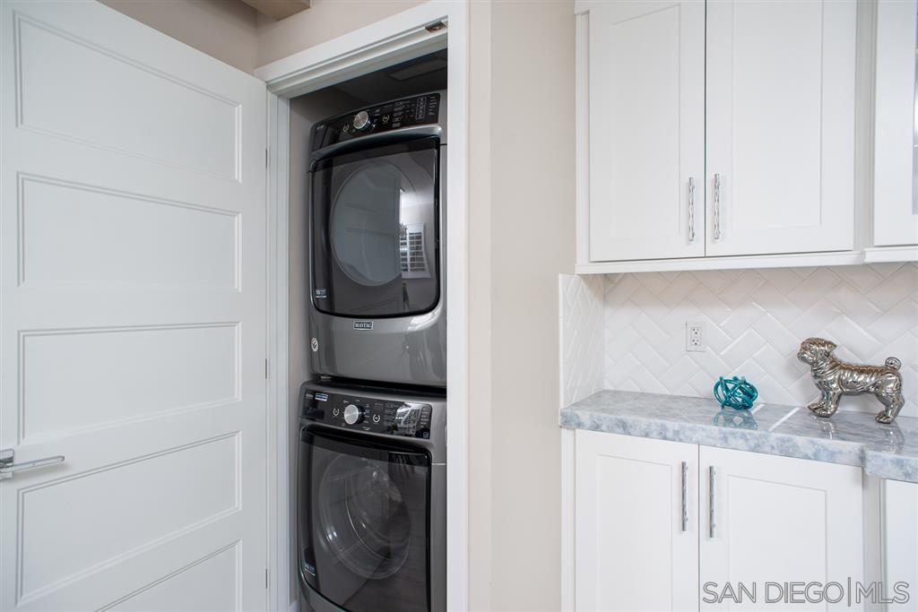 809 Del Mar Downs Road, Unit F Solana Beach, CA 92075 - Photo 15 of 25