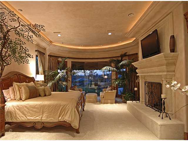 6890 St Andrews Road Rancho Santa Fe, CA 92067 - Photo 6 of 15 A delightful, relaxing master bedroom and retreat with private views.