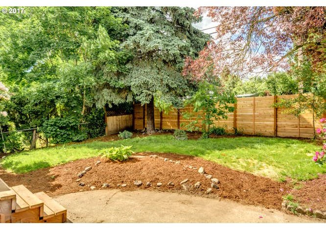5324 Southwest Cameron Road Portland, OR 97221 - Photo 21 of 32 Gallery Image 21