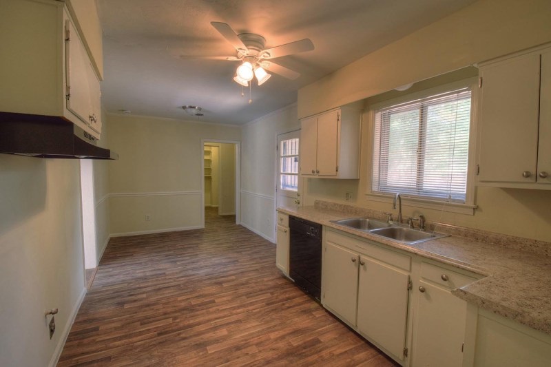 3252 Christine Road Memphis, TN 38118 - Photo 5 of 12 Gallery Image 5