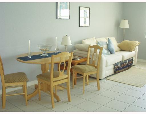 100 Lincoln Road, Unit 1524 Miami Beach, FL 33139 - Photo 4 of 9