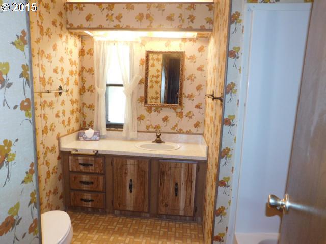 18683 Cornett Road Brookings, OR 97415 - Photo 7 of 21 Gallery Image 7