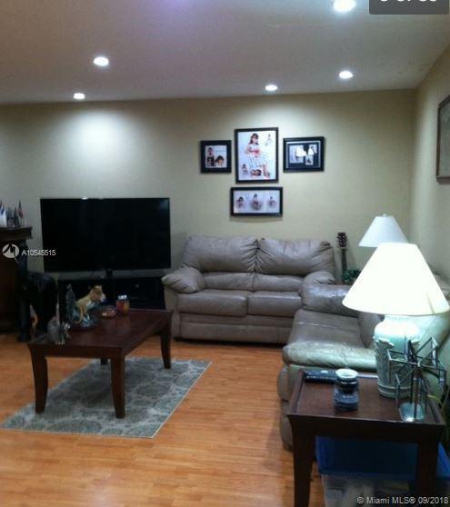 103 Tweedbrook Lane, Unit 101 Hollywood, FL 33021 - Photo 7 of 10