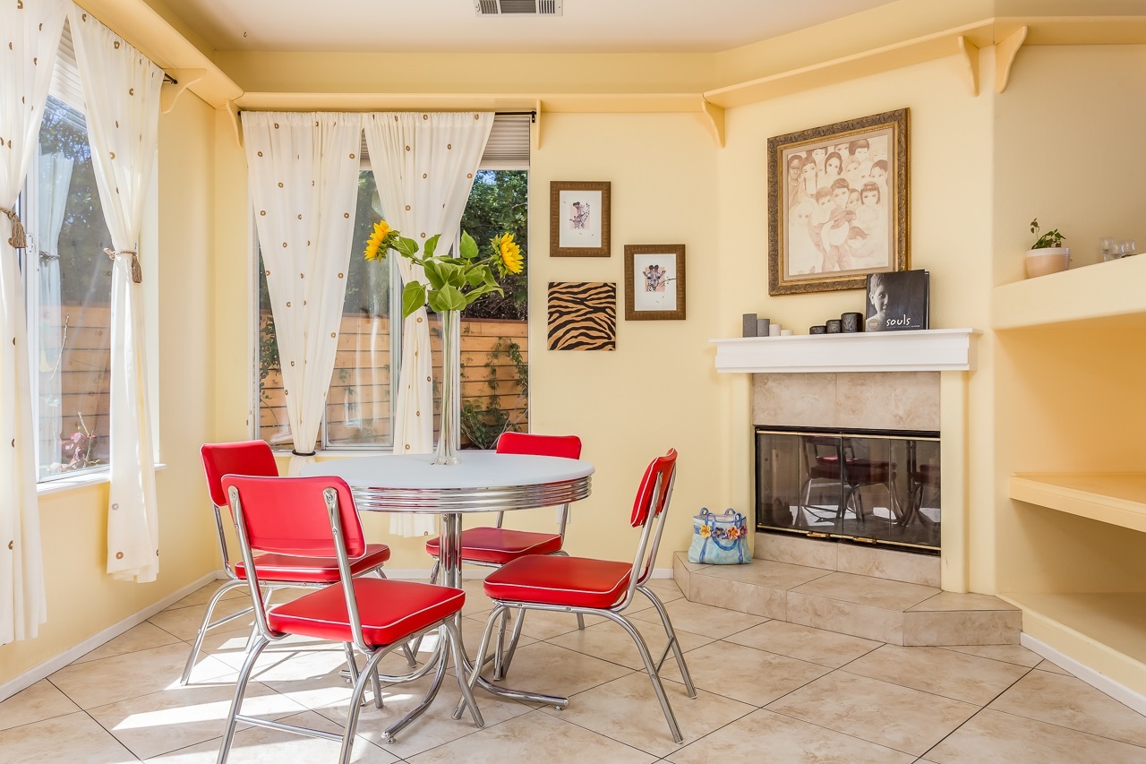 1187 Monterey Place Encinitas, CA 92024 - Photo 8 of 20