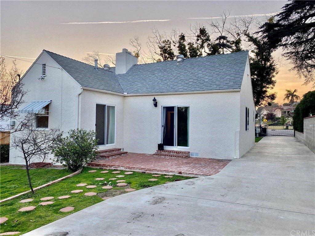 304 Westminster Avenue Alhambra, CA 91803 - Photo 3 of 16