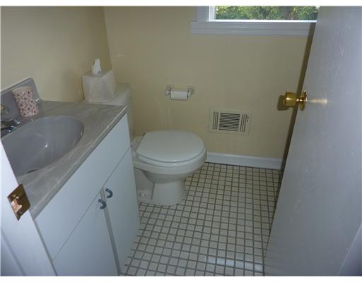 5548 Darlington Road Pittsburgh, PA 15217 - Photo 17 of 18 Gallery Image 17