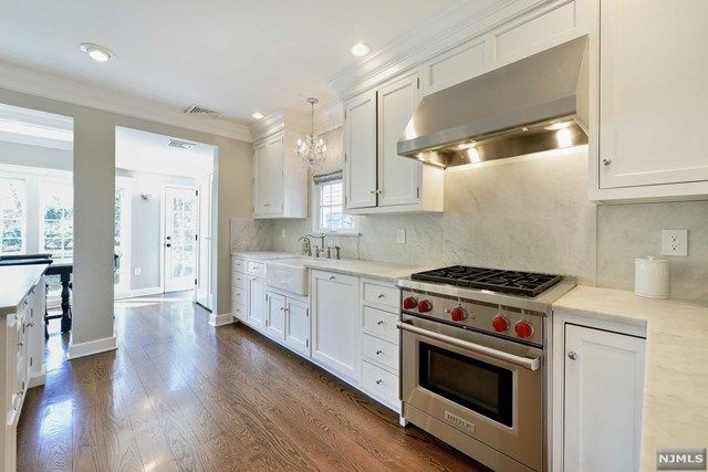 25 Lasalle Road Montclair, NJ 07043 - Photo 10 of 25