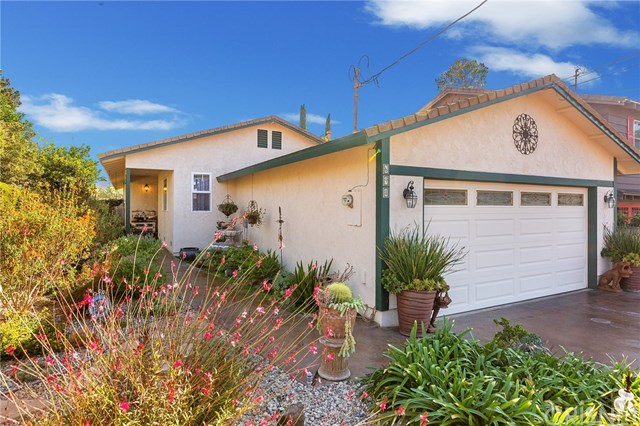 698 Benson Way Thousand Oaks, CA 91360 - Photo 3 of 21