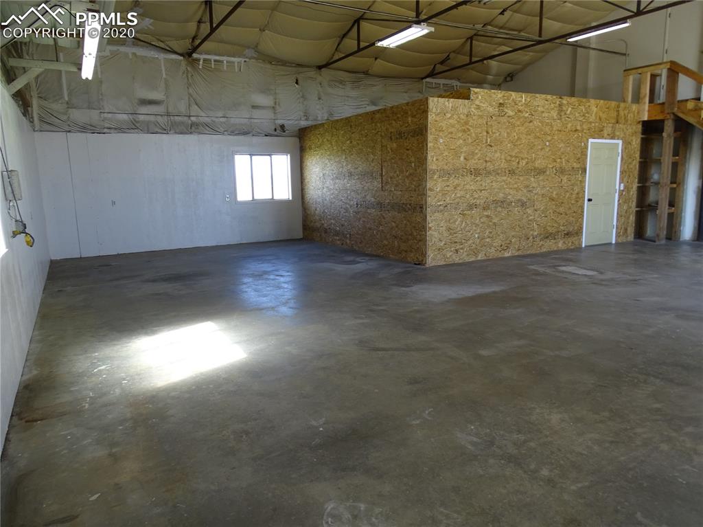 9455 North Log Road Calhan, CO 80808 - Photo 24 of 34
