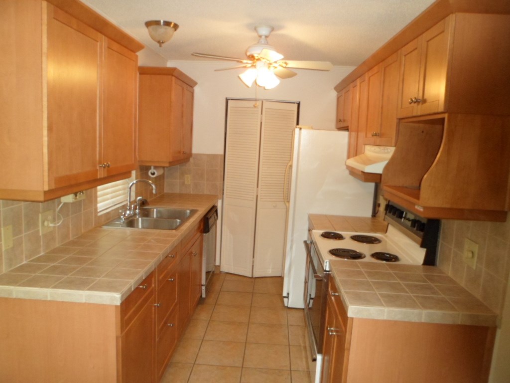 1541 Flamingo Road Memphis, TN 38117 - Photo 9 of 16