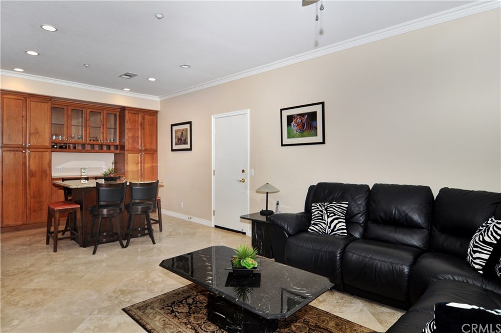 7967 Aldea Circle Huntington Beach, CA 92648 - Photo 5 of 20