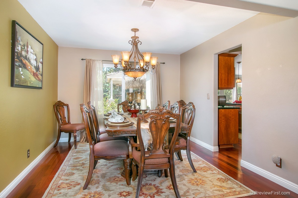 13951 Poway Valley Road Poway, CA 92064 - Photo 6 of 25 Gallery Image 6