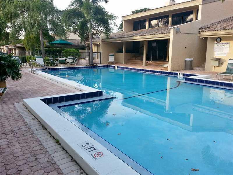 Emerald Hills Hollywood, FL 33021 - Photo 29 of 30