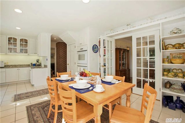 175 Old Field Road East Setauket, NY 11733 - Photo 8 of 20
