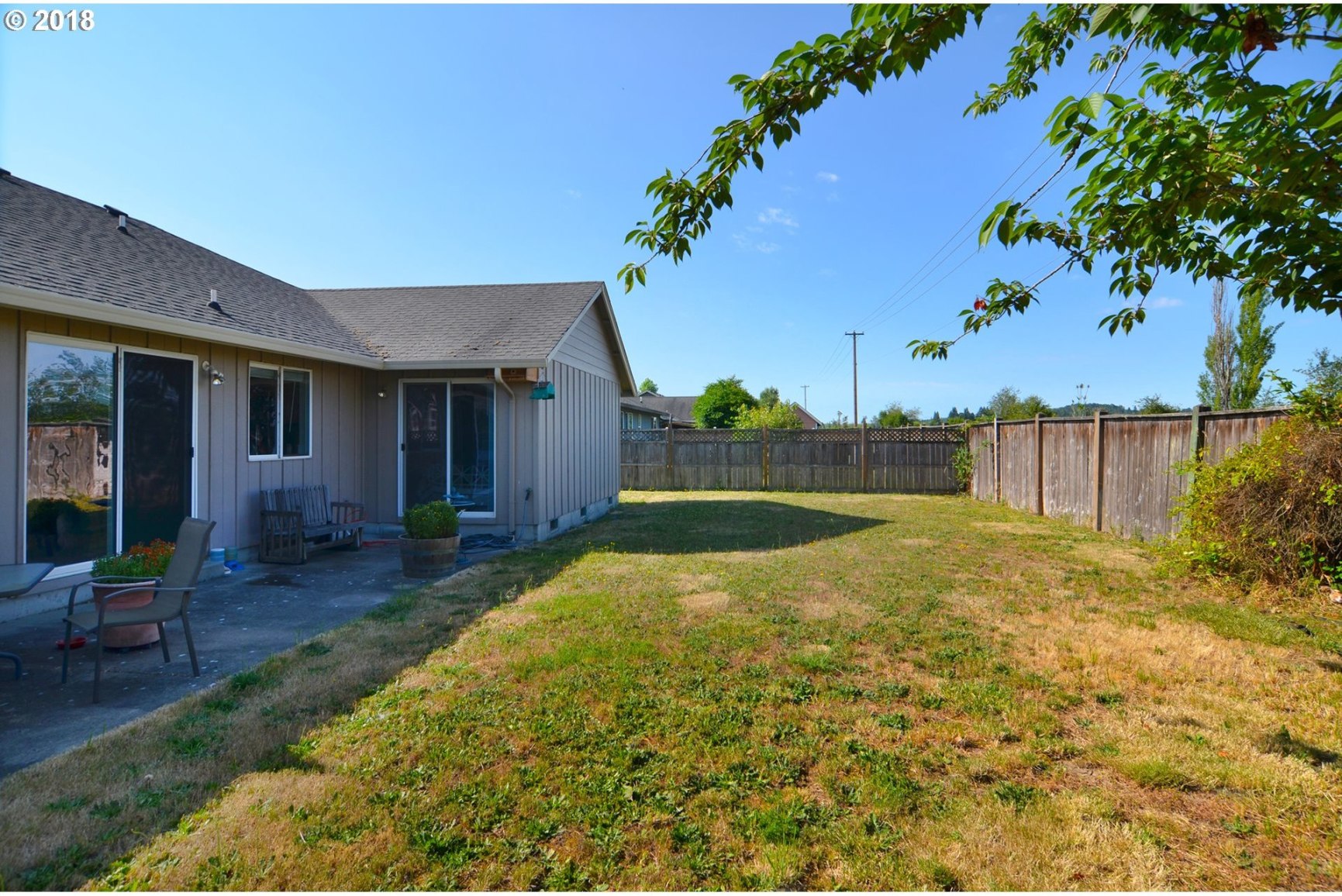 1648 Iron Horse Road Eugene, OR 97402 - Photo 23 of 24 Gallery Image 23