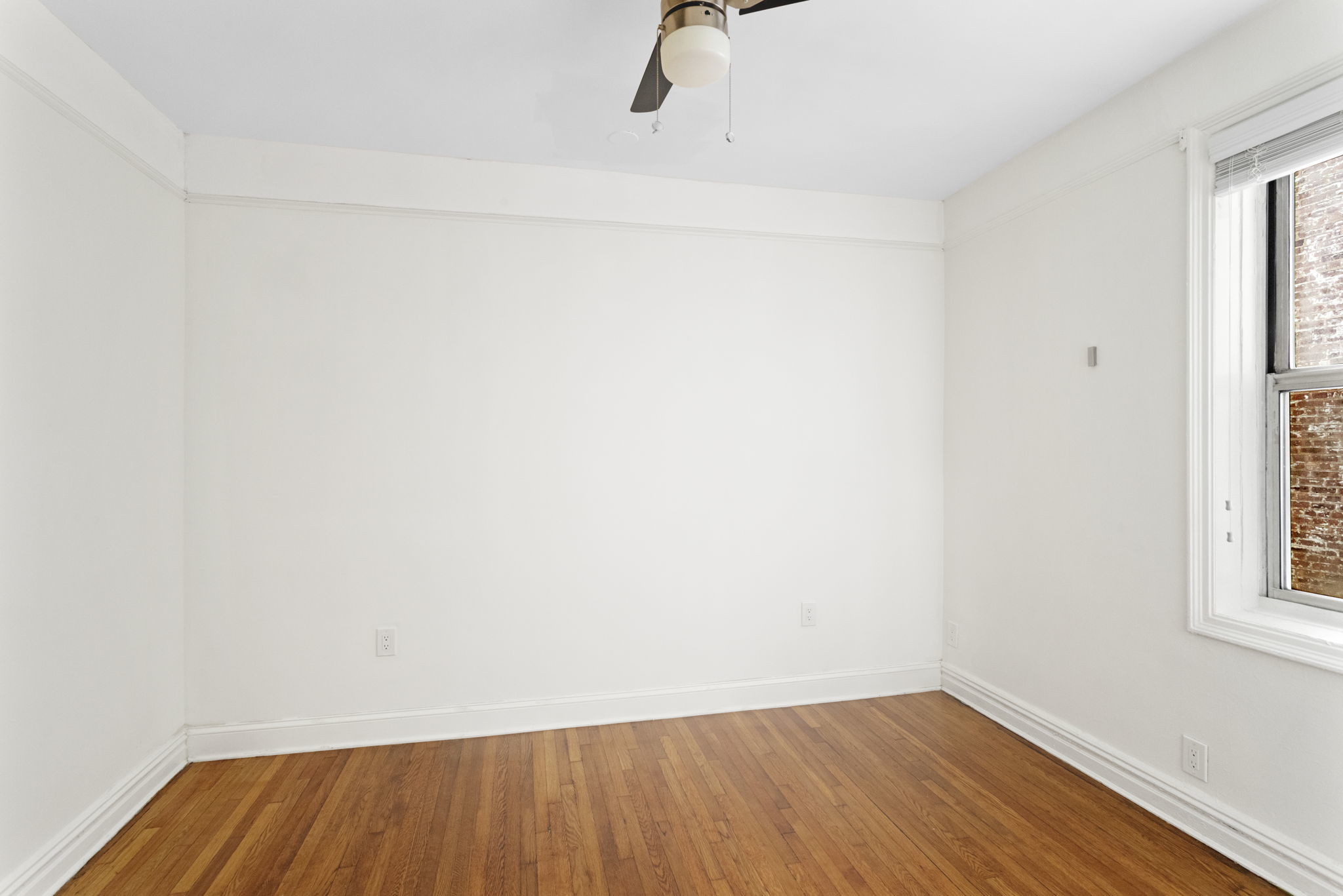 40 Tehama Street, Unit 2K Brooklyn, NY 11218 - Photo 10 of 14 Gallery Image 10
