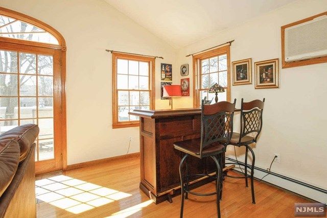 19 Union Place Ridgefield Park, NJ 07660 - Photo 12 of 25