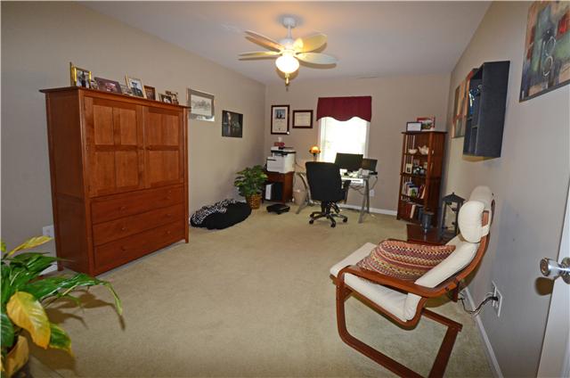 5140 Robertson Road Springfield, TN 37172 - Photo 19 of 30 NICE SIZED SECONDARY BEDROOM WITH CARPETED FLOORS, CEILING FAN, AND GREAT CLOSET SPACE! 5140 ROBERTSON ROAD, SPRINGFIELD, TN 37172