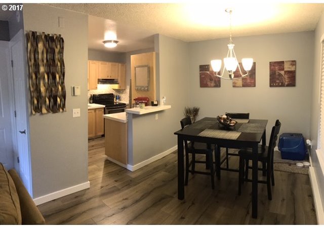 7538 Southwest Barnes Road Portland, OR 97225 - Photo 10 of 20 Gallery Image 10