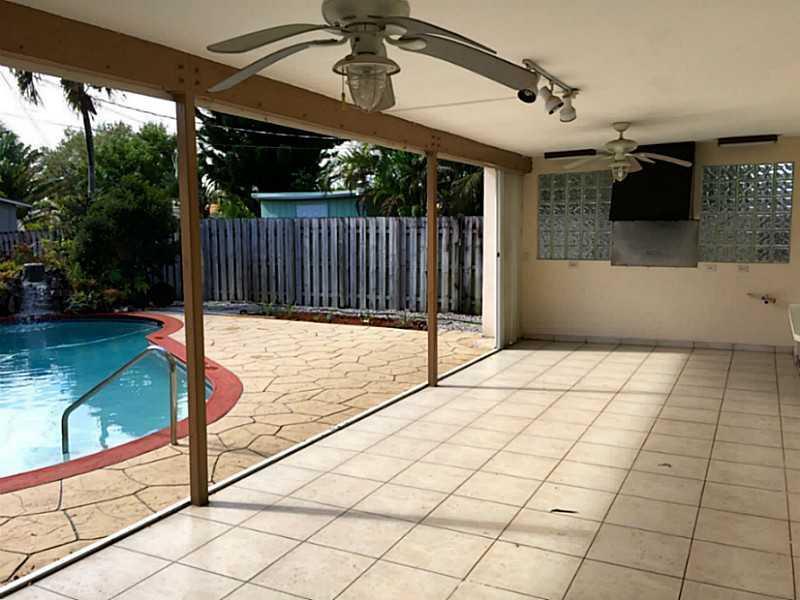 4820 West Park Road Hollywood, FL 33021 - Photo 7 of 35