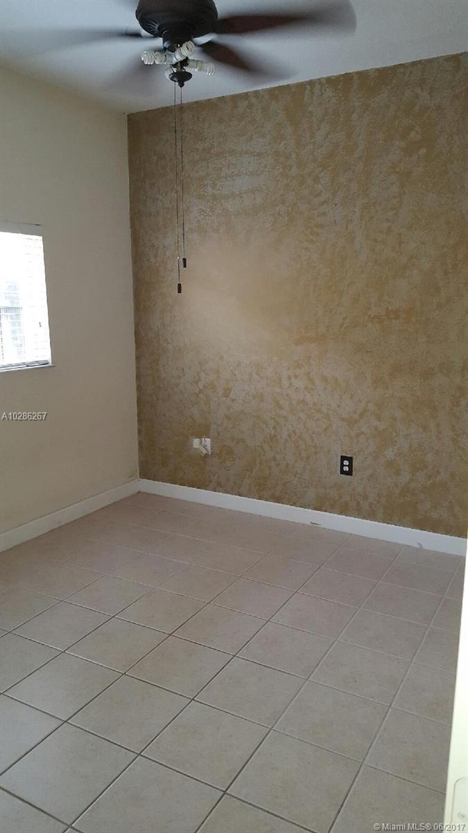 13804 Southwest 124th Avenue Road Miami, FL 33186 - Photo 22 of 30
