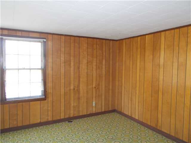 1326 Steadman Road Selmer, TN 38375 - Photo 14 of 16 Gallery Image 14