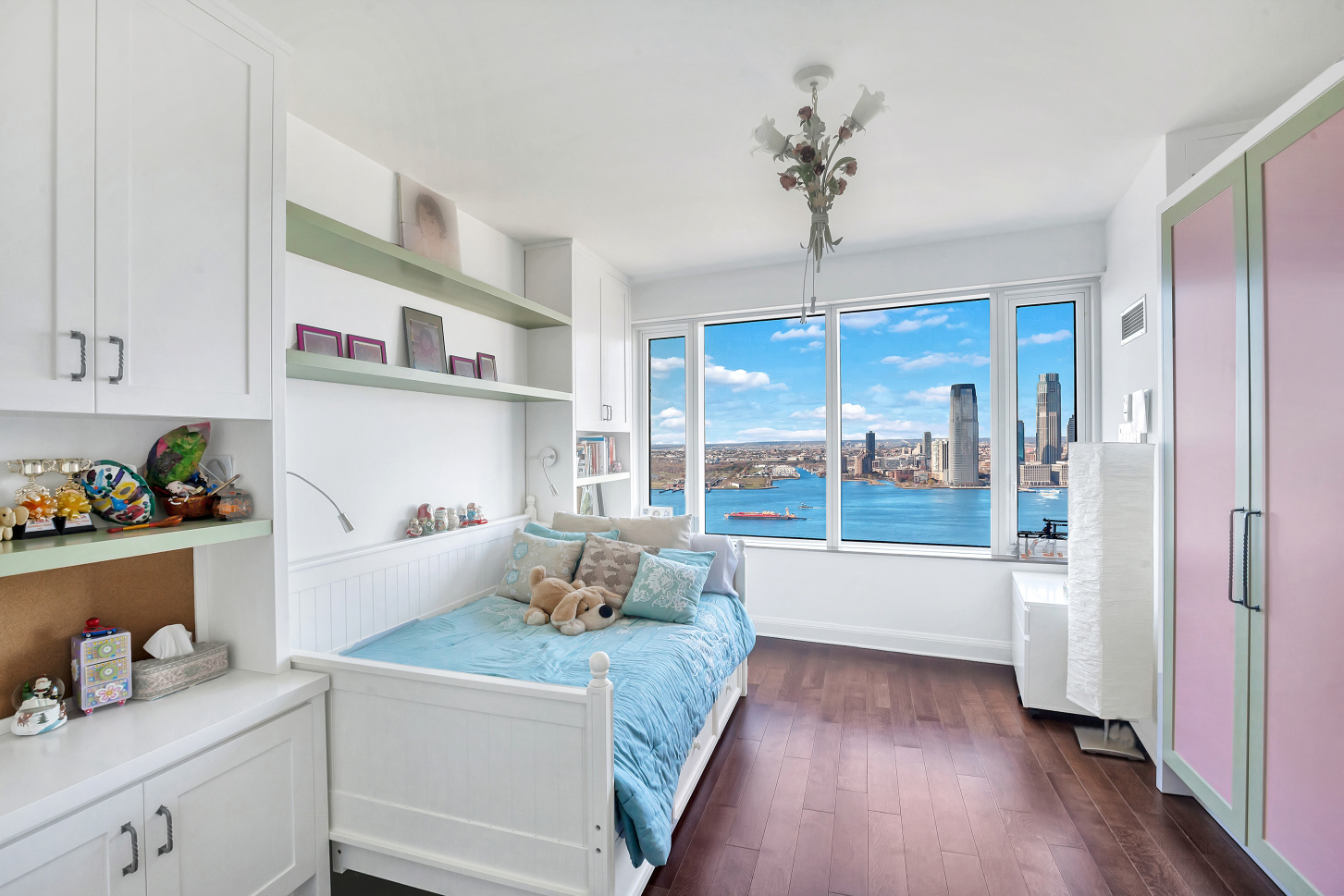 70 Little West Street, Unit PH2A Manhattan, NY 10004 - Photo 16 of 20