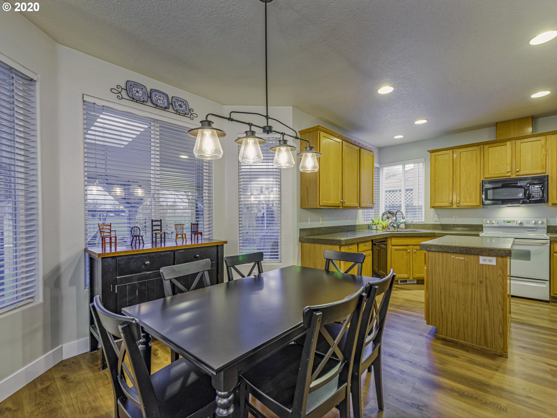 19408 Southeast 9th Circle Camas, WA 98607 - Photo 10 of 30