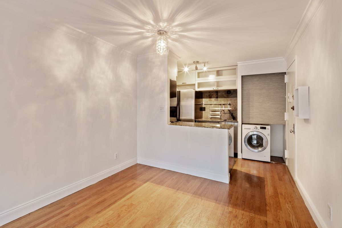306 Mott Street, Unit 5A Manhattan, NY 10012 - Photo 5 of 7