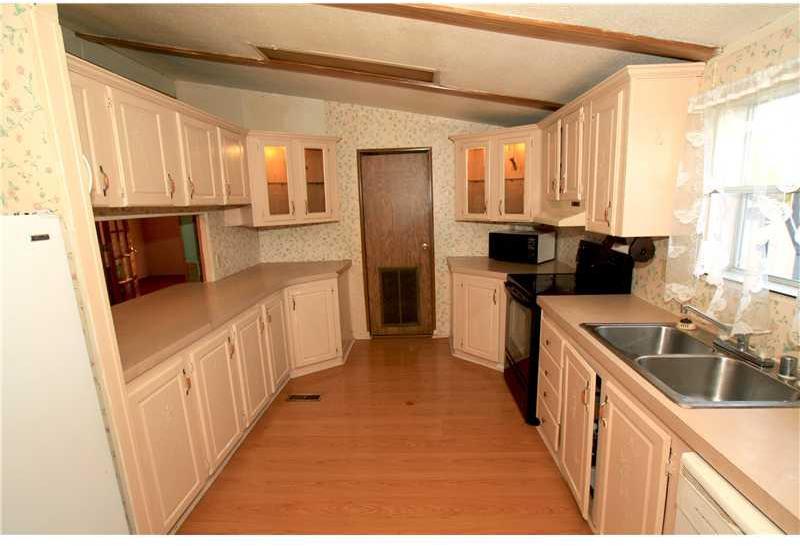 110 Reagan Road Mount Pleasant, PA 15666 - Photo 5 of 10 Gallery Image 5