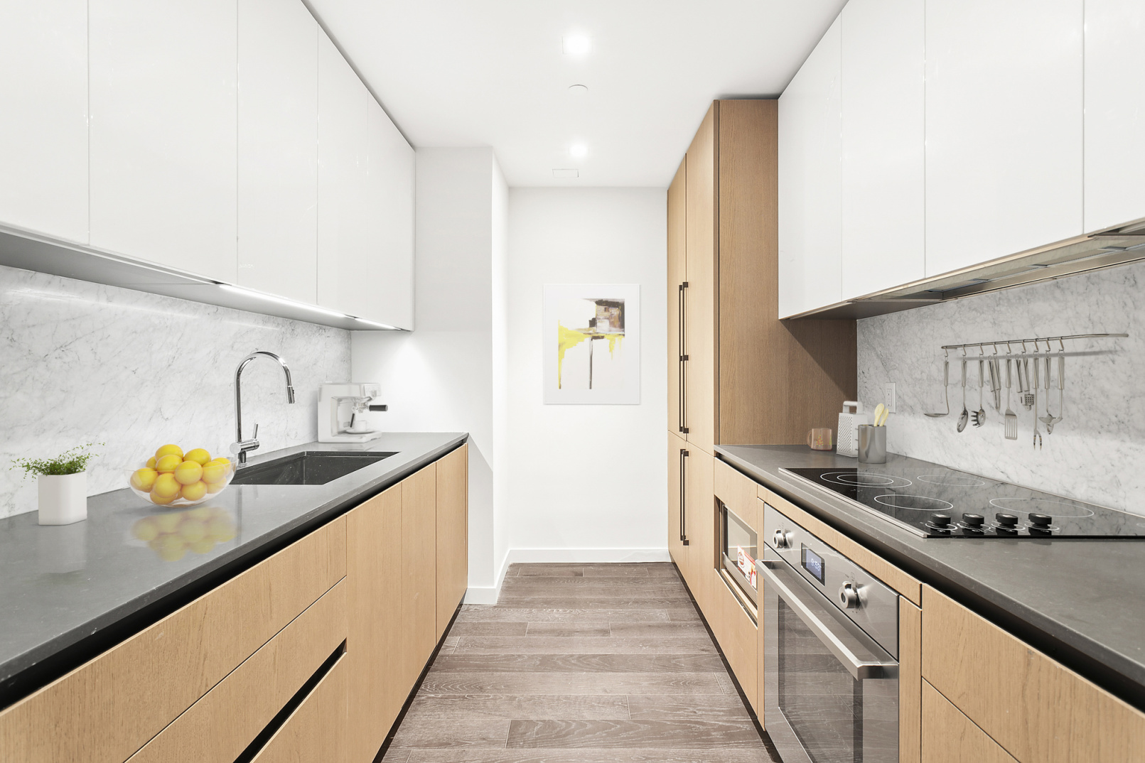 302 East 96th Street, Unit 2AF Manhattan, NY 10128 - Photo 4 of 9